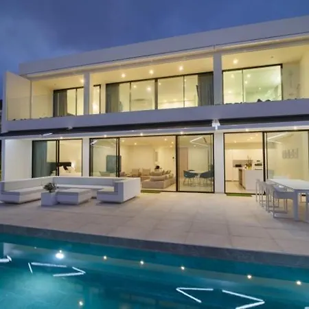 Aqualeo Villa Costa Adeje (Tenerife)