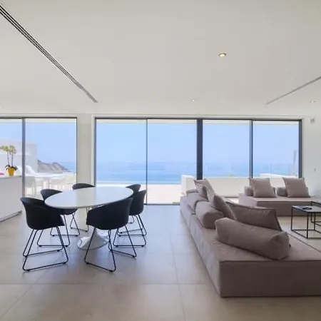 Villa Aqualeo