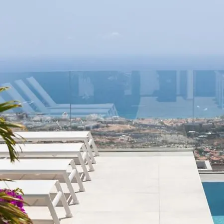 Villa Aqualeo